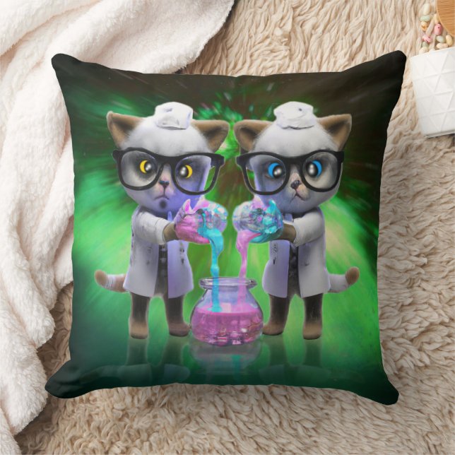 Funny Mad Cat Scientists planen Weltherrschaft Kissen (Decke)