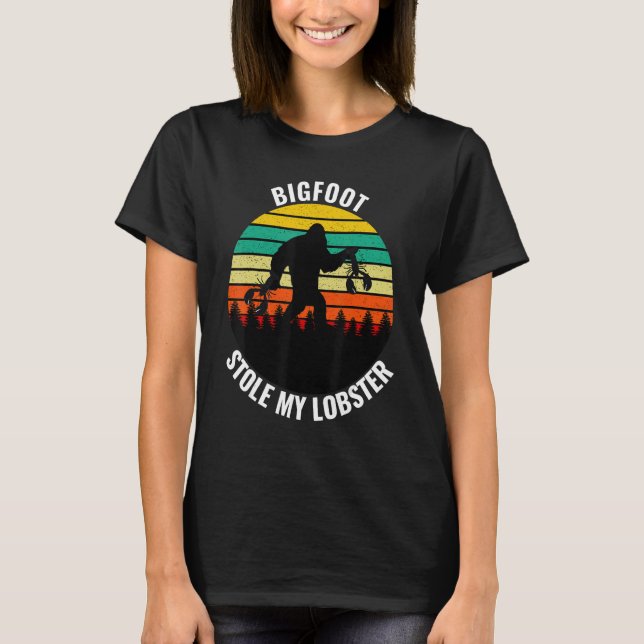 Funny Maine Staat Bigfoot Stole My Lobster ScFi S T-Shirt (Vorderseite)