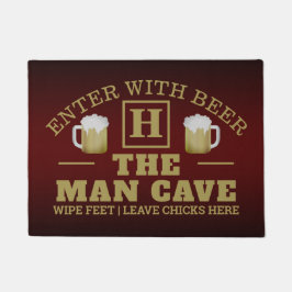 Funny MAN CAVE mit Monogram und Bier auf BROWN Fußmatte