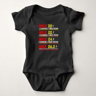 Funny Marathoner Runner Gedanken Laufender Joke Baby Strampler