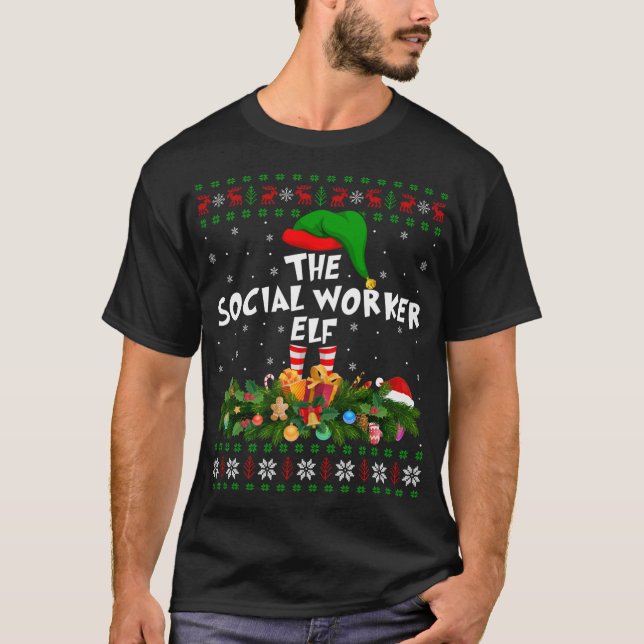 Funny Matching Family Ugly The Social Worker Elf C T-Shirt (Vorderseite)