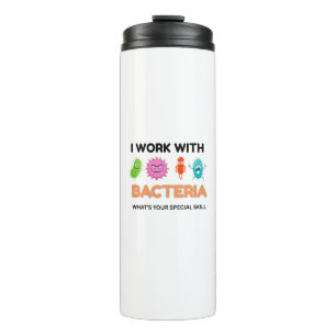 Funny Microbiology Tasse - 'Ich spiele mit Bakteri