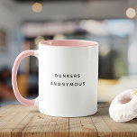 Funny Modern Dunkers Anonymous Cookie Lover Tasse<br><div class="desc">Egal ob Sie ein Dunker oder einfach nur ein Cookie-Enthusiast sind, diese Tasse zeigt stolz Ihre Liebe, sich in die süße Freude des Dunkelens von Cookies einzutauchen. Es ist ein ideales Geschenk für sich selbst oder jeden Keksfreund in Ihrem Leben, indem es eine Touch Persönlichkeit zu ihrem Morgenkaffee, Nachmittagstee oder...</div>
