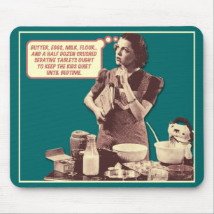 Funny Mousepad - Retro Hausfrau Sleepytime Cake