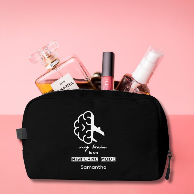 Funny My Brain is on Airplane Mode Coworker Simple Waschbeutel (Von Creator hochgeladen)