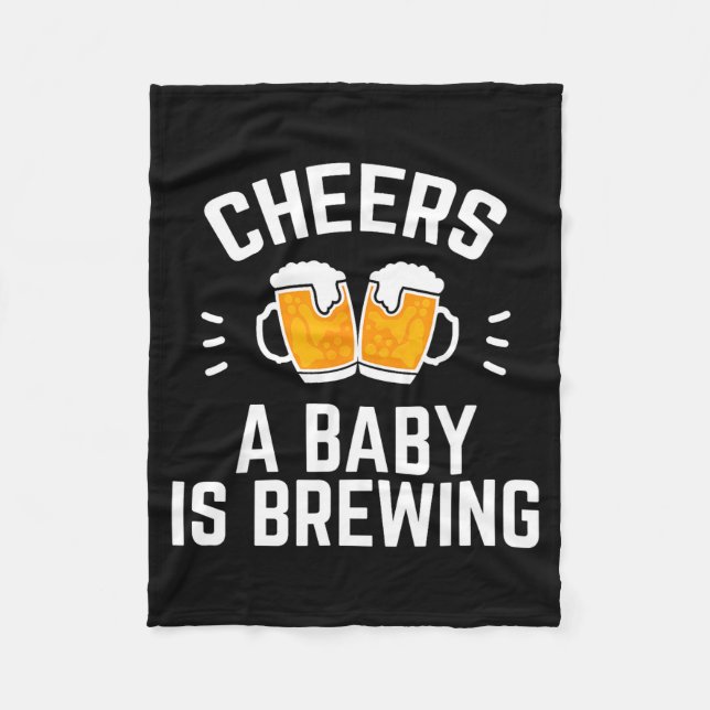 Funny New Dad Baby Shower Cheers A Baby Is Brewing Fleecedecke (Vorderseite)