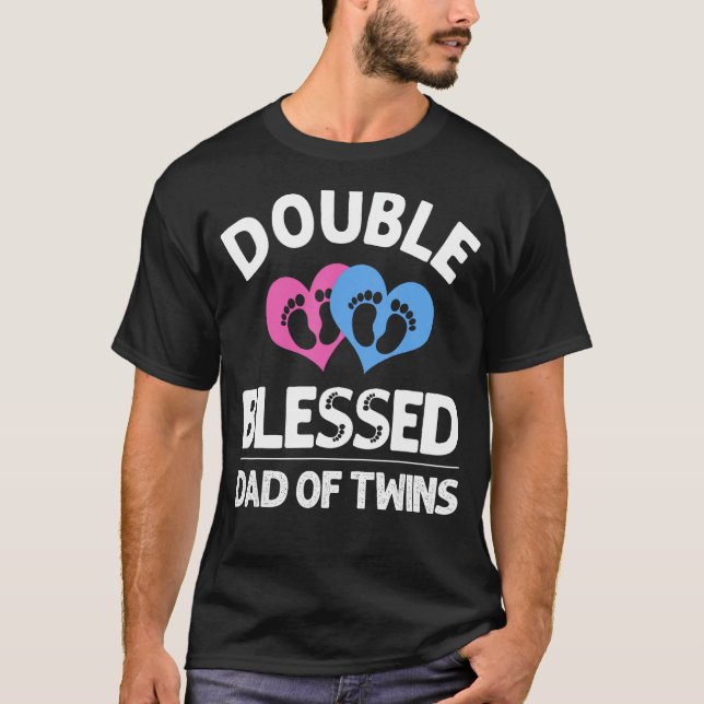 Funny New Dad of Twins Geschenk für Männer Vater A T-Shirt (Vorderseite)