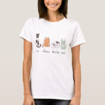 Funny Niedlich French Cat T-Shirt<br><div class="desc">Witzige niedliche Katzen T - Shirt. Auf Französisch spricht man "quatre (four)" für "CAT". Purr-fekt für Katzenliebhaber und französische Schüler. Sag deinem Französischlehrer dankbar.</div>