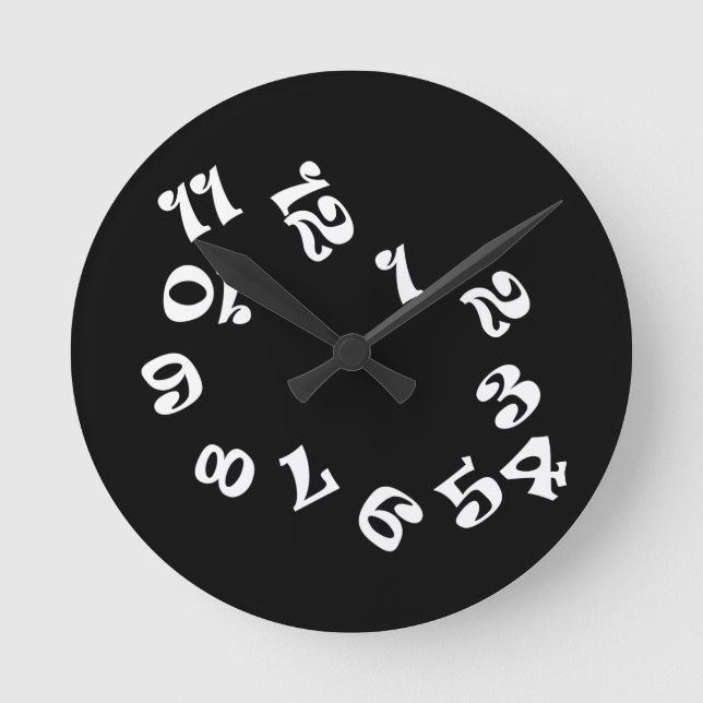 Funny Numbers Wall Clock Runde Wanduhr (Vorderseite)