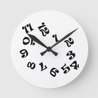 Funny Numbers Wall Clock Runde Wanduhr