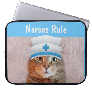 Funny Nurse Cat Laptopschutzhülle