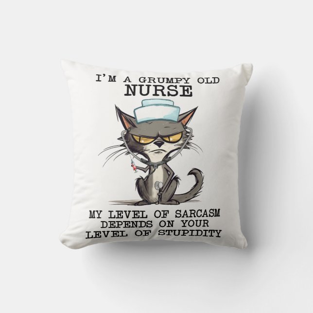 Funny Nurse Cat Sprichwort Kissen (Vorderseite)