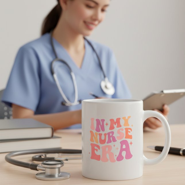 funny nurse coffee mug in my nurse era (Créateur téléchargé)