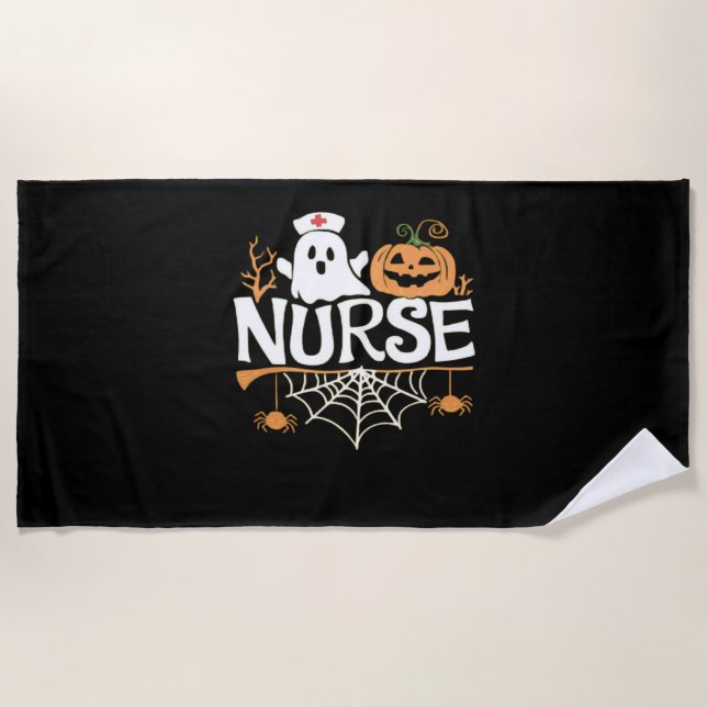 Funny Nurse Halloween Ghost Design Essential T-Shi Strandtuch (Vorderseite)
