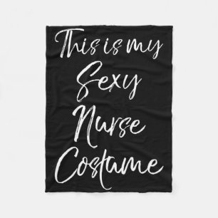 Funny Nurse Halloween Idee Das ist meine Krankenko Fleecedecke