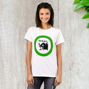 Funny Office Worker-Schlafen am Schreibtisch T-Shirt