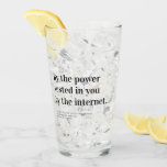 Funny Officiency Vorschlag heiraten uns Glas<br><div class="desc">Frag deinen Beamten,  dich mit dieser modernen Typografie offiziellen Vorschlagskarte zu heiraten,  die lautet: Durch den Power,  der dir durch das Internet verschrieben wurde,  werden Sie unser Beamter sein?</div>