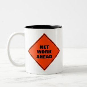 Funny orange net work ahead warnend Straße Zeichen Zweifarbige Tasse