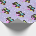 Funny People Birthday Balloons on Polka Dots Geschenkpapier<br><div class="desc">Balloons mit Lächeln,  Augenballen,  Brillen und Haaren auf einem lila und weißen Polka Dottern Muster.</div>