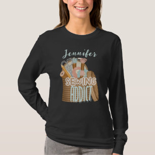 Funny Personalisiert Name Seamstress Nähen Addict T-Shirt