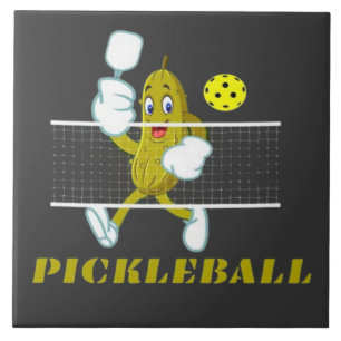 Funny Pickle Playing Pickleball Fliese