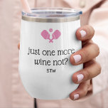 Funny Pickleball Geschenk ein weiteres Spiel, Wein<br><div class="desc">Noch ein Spiel oder ein Glas Wein? Der sonnige Weinkeller (oder Kaffee) mit gekreuzten Paddeln und Text, der lautet - nur ein weiterer, Wein nicht. Fügen Sie auch Ihr Monogramm oder Ihren Namen hinzu. Ändern Sie einfach den Text und die Farbe der Paddeln. Ein perfektes Geschenk für Freunde, Turnierpartner, Coach...</div>