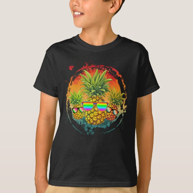 Funny Pineaple Summer Vibes T-Shirt (Vorderseite)