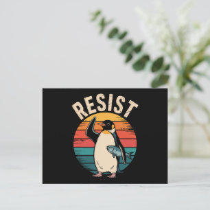 Funny Pinguin Resist Protest gegen Zölle Postkarte