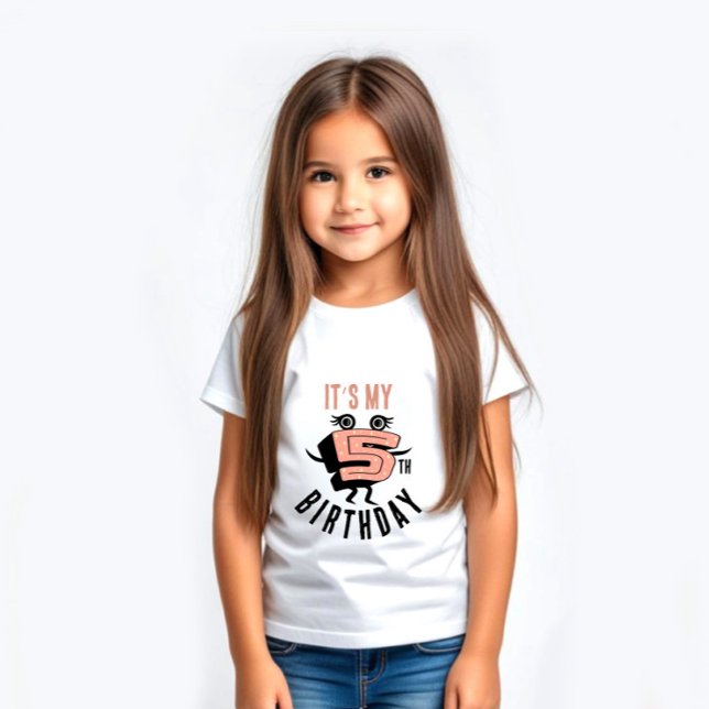Funny pink Nummer fünf Kleinkind T-shirt (Von Creator hochgeladen)