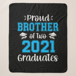 Funny Proud Brother of 2021 Graduates T - Shirt Sherpadecke