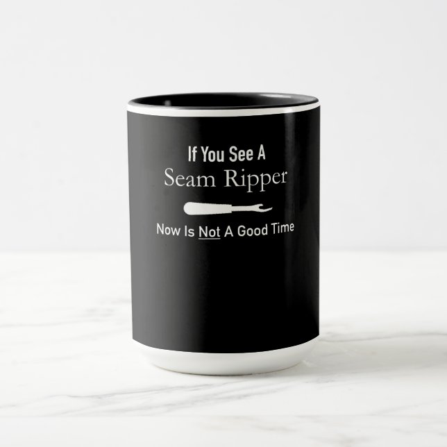 Funny Quilting Seamstress - Geschenk Tasse (Zentrum)