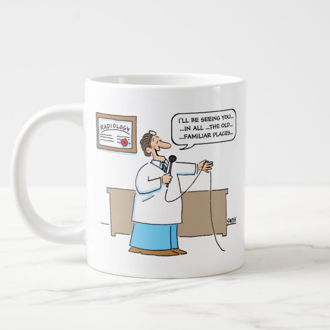 Funny Radiologist Singing Karaoke Song Cartoon Jumbo-Tasse (Links)