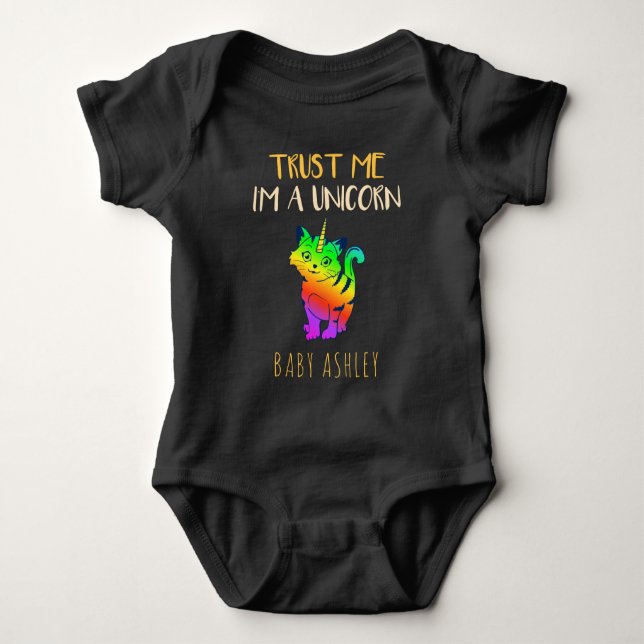 Funny Rainbow Cat Trust Ich bin ein Einhorn Baby Strampler (Vorderseite)