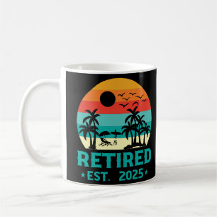 Funny Retirement 2025 Vintag Beach Palm Tree Kaffeetasse