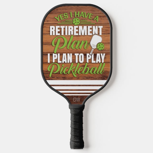 Funny Retirement Wood und Green Monogram Pickleball Schläger (Vorderseite)