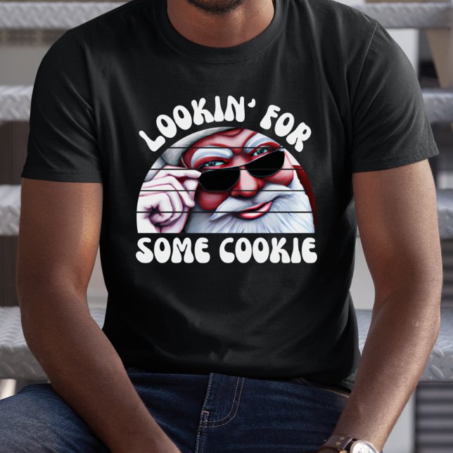 Funny Retro Santa Claus Cookie Dirty Weihnachten T-Shirt (Funny Retro Santa Claus Lookin for Some Cookie Dirty Christmas T-Shirt)