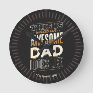 Funny Retro So sieht Phantastischer VATER aus Runde Wanduhr