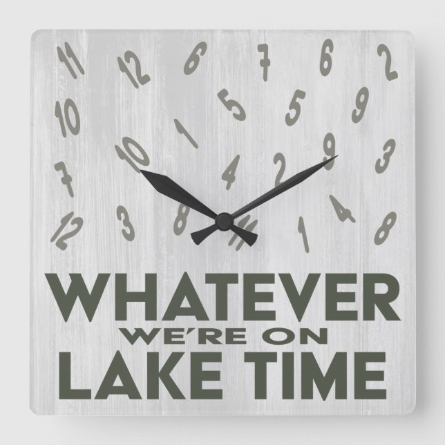 Funny Rustic Wood Lake Time Quadratische Wanduhr (Vorderseite)