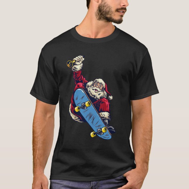 Funny Santa auf Skateboard Frohe Weihnachtsfeierta T-Shirt (Vorderseite)