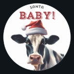 Funny Santa Baby Christmas Holstein Cow Runder Aufkleber<br><div class="desc">Santa Baby! Holstein Kuh Weihnachtsmann. Ein bezaubernder Kuh-Festtagsticker mit einer Weihnachtsferien-Drehung. Das ideale Geschenk für Hobby-Bauer,  Milchprodukte,  Bauer oder jeden Tag Kuhliebhaber.</div>