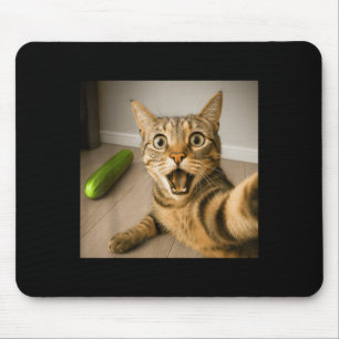 Funny schockiert Katze Selfie mit Cucumber Meme De Mousepad