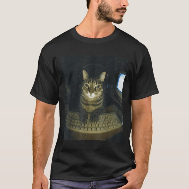 Funny Serious Gamer Cat Lovers Stud Kitty Cat Meme T-Shirt (Vorderseite)