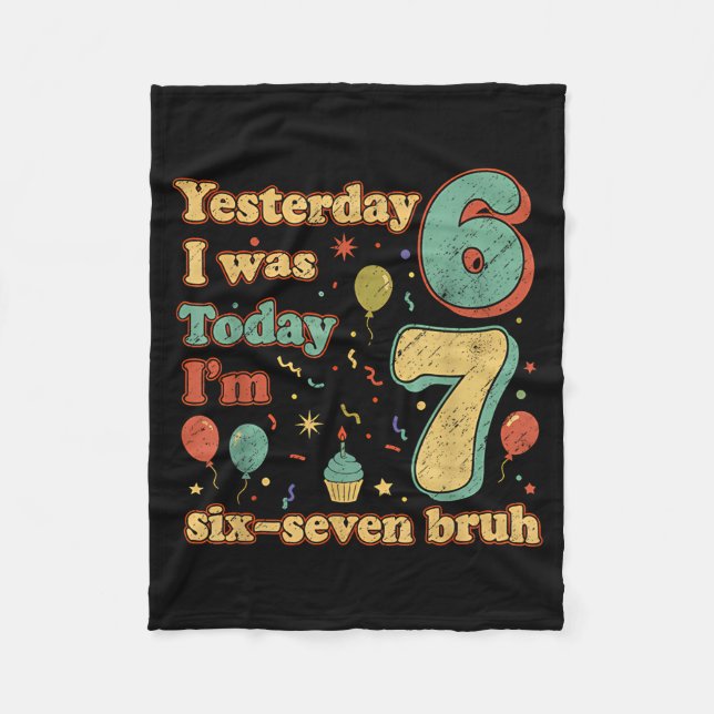 Funny Seven Year Old Birthday Six Seven Bruh Meme  Fleecedecke (Vorderseite)