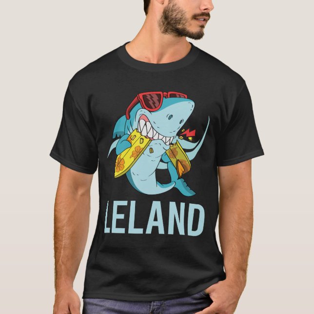 Funny Shark - Leland Name T-Shirt (Vorderseite)