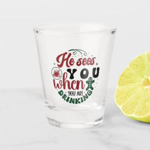 Funny sieht dich, wie du Weihnachtskunst trinkst Schnapsglas