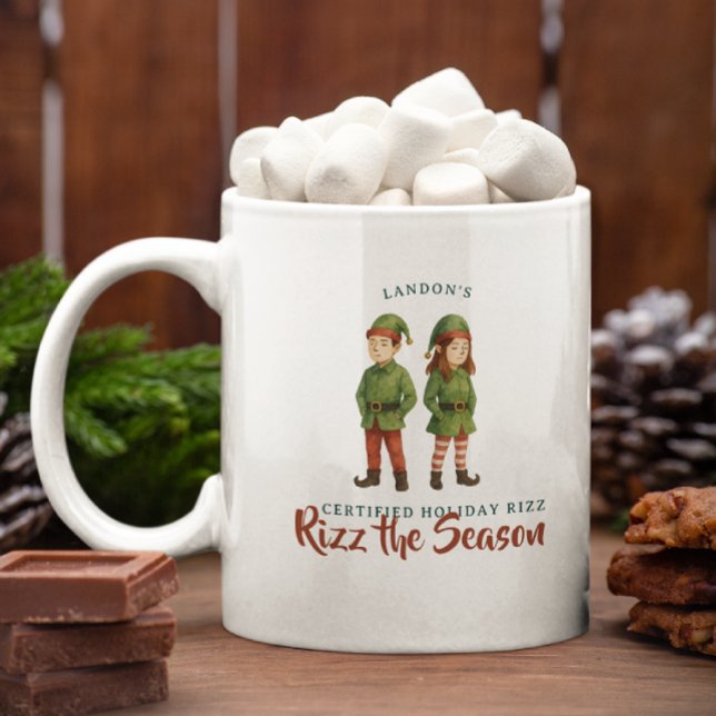 Funny Sigma Gen Z Elf “Rizz the Season” Monogram Kaffeetasse (Von Creator hochgeladen)
