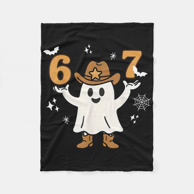 Funny Six Seven 6 7 Meme Cowboy Ghost Halloween Co Fleecedecke (Vorderseite)
