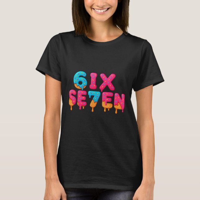 Funny Six Seven 6 7 Meme Design  T-Shirt (Vorderseite)