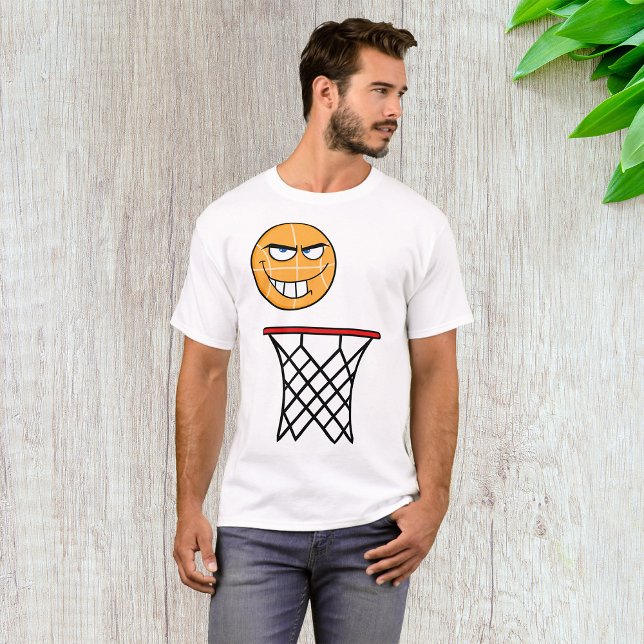 Funny Smirking Basketball Face Dunking T-Shirt (Von Creator hochgeladen)