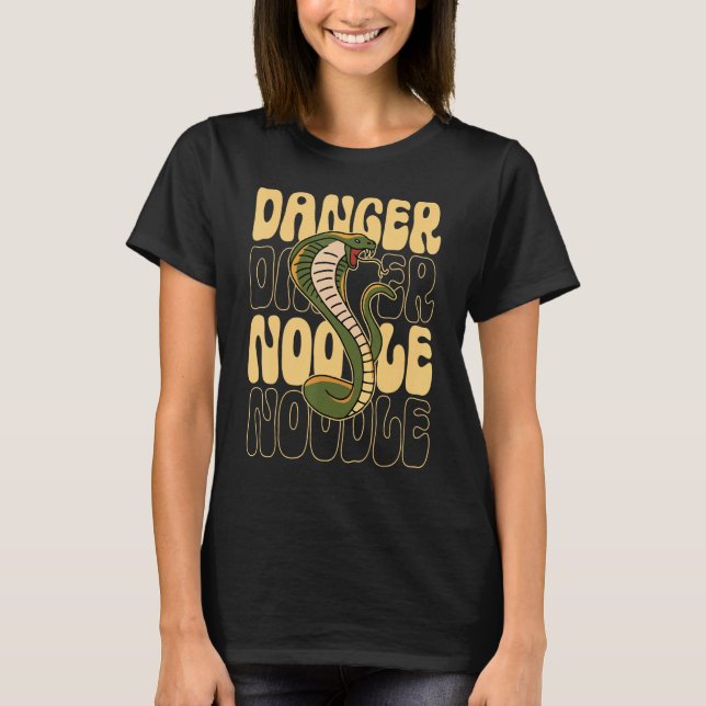 Funny Snake Lover Danger Noodle T-Shirt (Vorderseite)